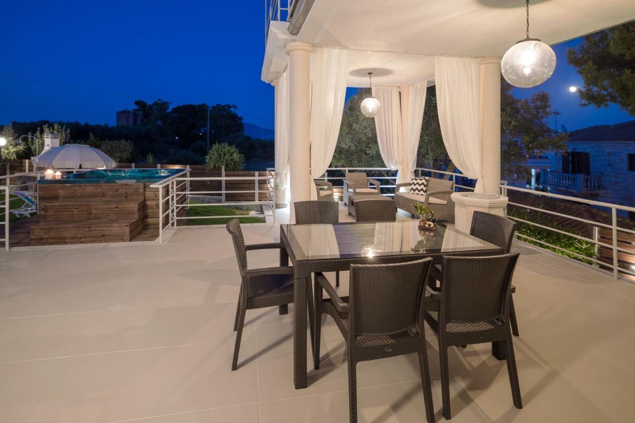 Villa Annaset Lithakia  外观 照片